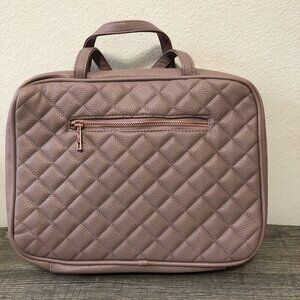 Ms Lovely Toiletry Bag In Mauve